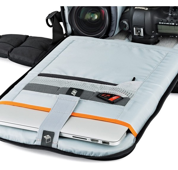 MOCHILA FLIPSIDE 400 AW II MICA PIXEL CAMO LOWEPRO - Imagen 3